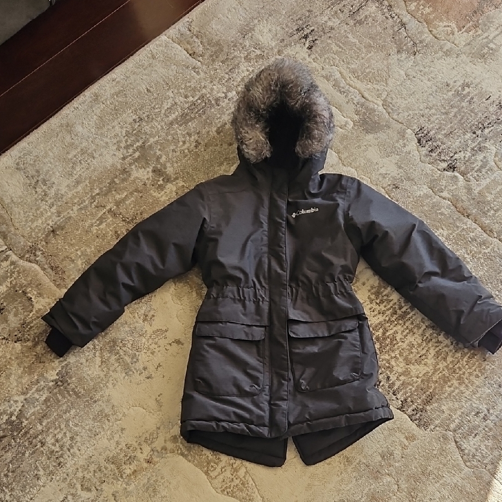 Columbia Black Winter Girl's Coat with Faux Fur Trim and Hood - Size 7/8